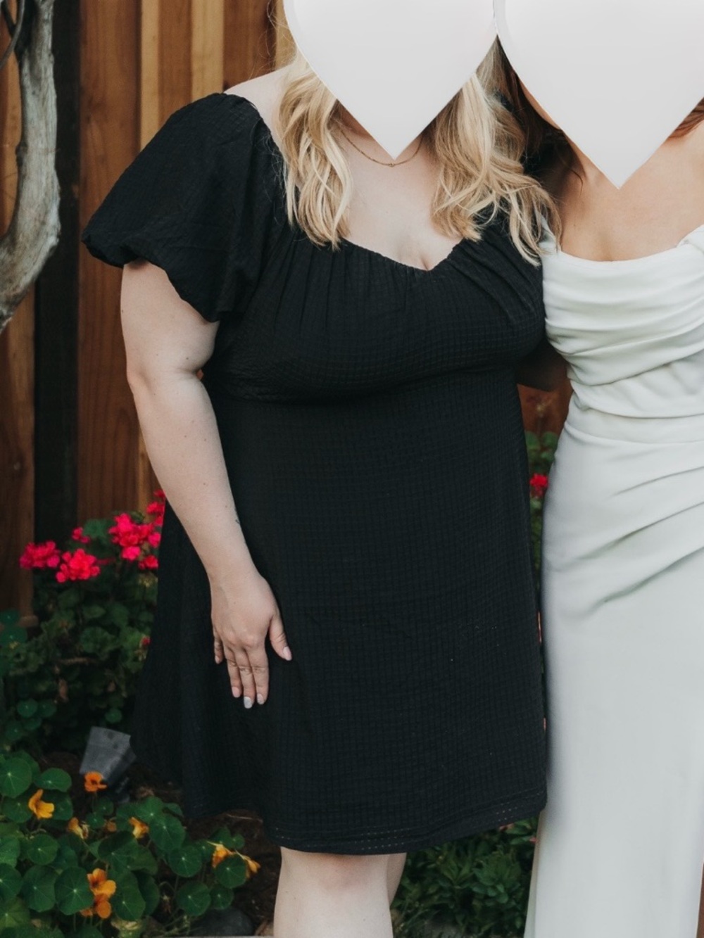 Black Short Puff Sleeve Dress with Sweetheart Neck